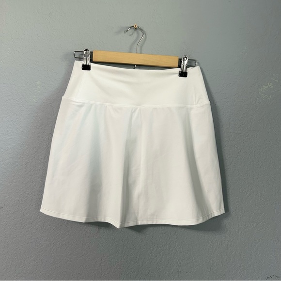 Vuori Volley Mini Tennis Skirt - Picture 10 of 11